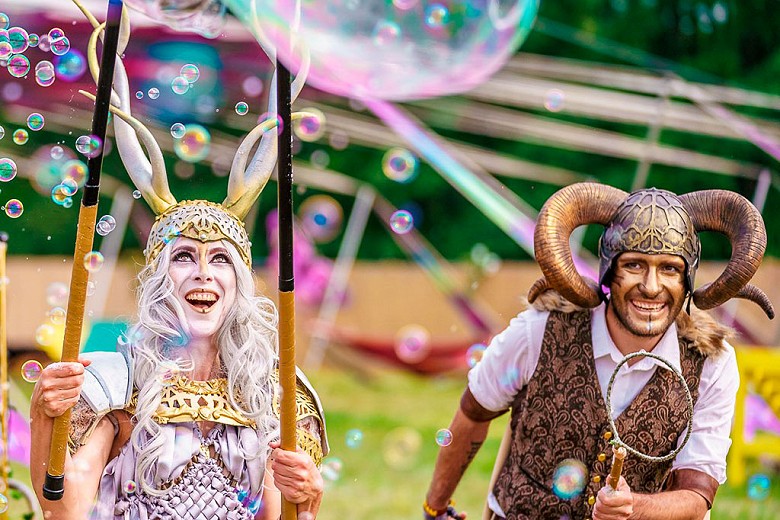 Bubble On Circus @ Kleines Fest