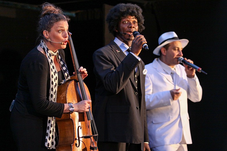 Carrington-Brown & Pete THE BEAT @ Kleines Fest