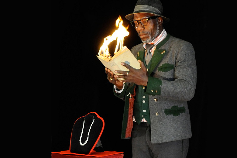 Kleines Fest - Daniel Burley