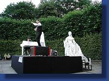 Kleines Fest - Lukas Weiss