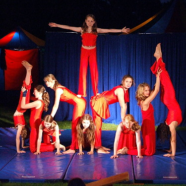 Kleines Fest - Kinderzirkus Rastellino (TPZ Lingen)