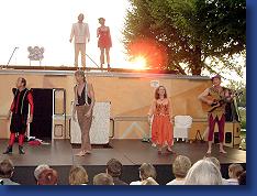 Kleines Fest - TheaterTrek