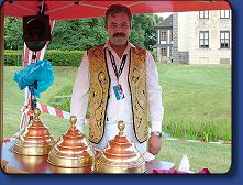 Kleines Fest - Turgut Tuc alias Eis Hasan