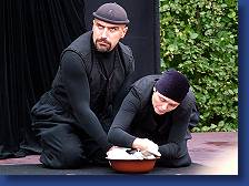 Kleines Fest - Two Hands Theatre