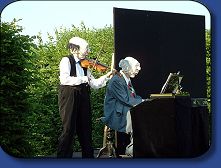 Kleines Fest - Wiener Masken- und Musiktheater